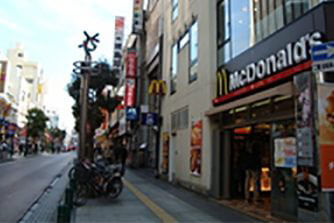 事務所までの歩き方5