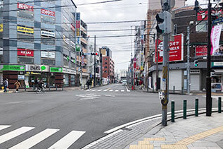 事務所までの歩き方6